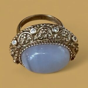 Elegant sterling silver Gold overlay and beautiful Stone Ring size 8